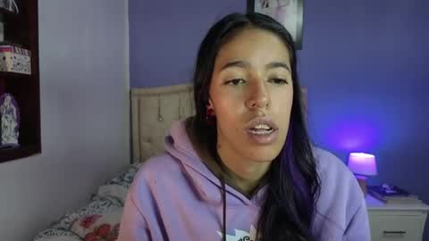 Stephania online show from April 2026 04:20:01 PM