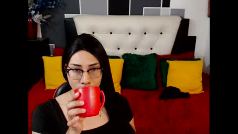 stephanie_dollss online show from June 2026 06:19:02 PM