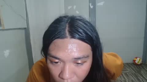 Snapshot of stephanie_zee chatting on May 2026 01:07:01 PM stephanie_zee online show from May 2026 01:07:01 PM