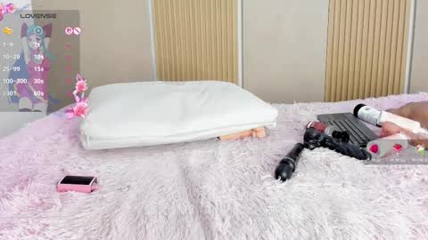 Stephany online show from March 2026 08:26:33 AM