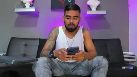    ................     online show from October 2025 10:12:01 PM