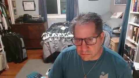 stephenhal9 online show from April 2026 01:22:02 AM