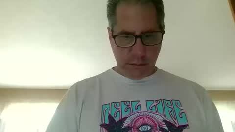 stephenhal9 online show from April 2026 08:55:01 PM