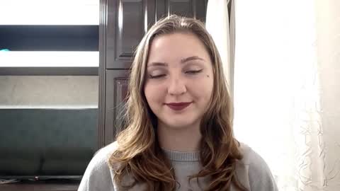 Stephanie online show from December 2025 05:20:01 PM