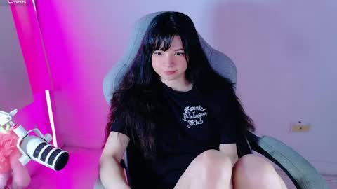Snapshot of stephybrown chatting on June 2026 09:42:02 PM stephy online show from June 2026 09:42:02 PM