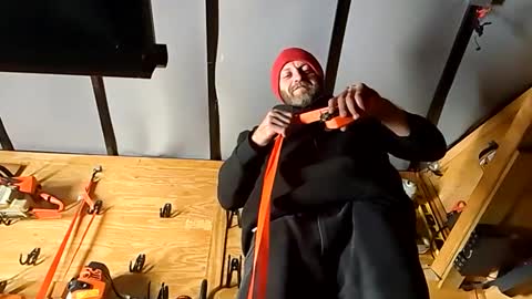 sterng123 online show from December 2024 03:37:02 AM