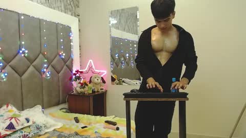 Steve Hotman  online show from April 2026 01:16:01 PM