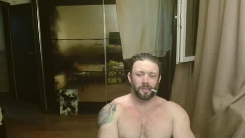 Snapshot of stevebulkzor chatting on May 2026 08:32:01 PM Steve Oakenshield son of John son of Vasyl online show from May 2026 08:32:01 PM
