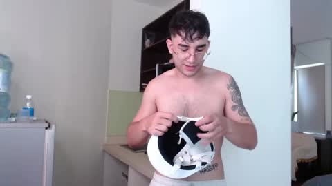 Alex   online show from May 2026 03:12:02 AM