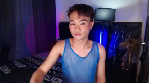 Snapshot of stevetwinktop chatting on October 2025 06:35:02 AM STEVE online show from October 2025 06:35:02 AM