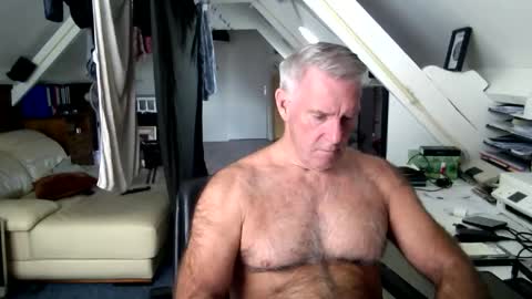 stevetwo online show from September 2025 11:23:02 AM