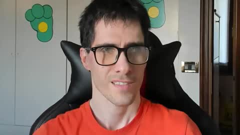 Snapshot of stevex870 chatting on October 2025 02:38:02 PM Steve online show from October 2025 02:38:02 PM