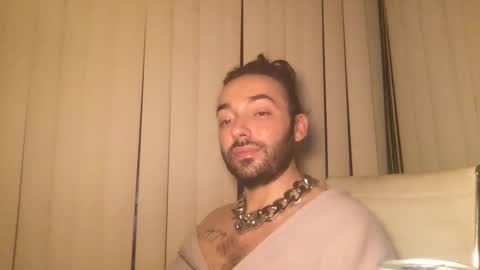 Snapshot of stevey_94 chatting on September 2025 11:39:02 PM gay tease online show from September 2025 11:39:02 PM