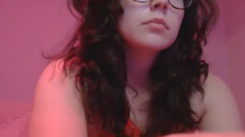 Stevie Steele online show from November 2025 04:45:02 AM