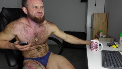 Snapshot of stewart_benzo chatting on October 2025 01:07:02 PM Stewart Barnz online show from October 2025 01:07:02 PM