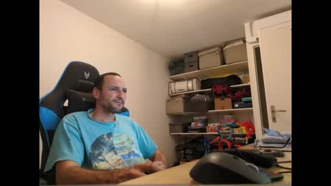 stickolive1 online show from June 2026 10:15:02 PM