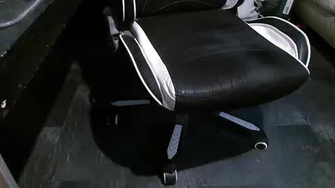 stiffler83pl online show from November 2025 08:47:01 AM