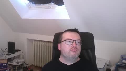 Oliver online show from April 2026 05:49:01 AM