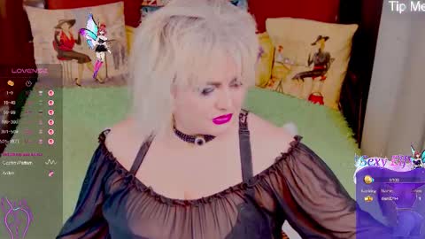 StiphlerMomy online show from January 2026 03:50:01 PM