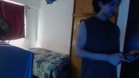 Stiven online show from March 2026 07:51:02 PM