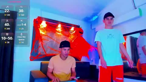 friends online show from October 2025 04:13:01 AM