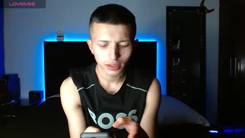 stiven tellez  online show from March 2025 01:45:02 AM