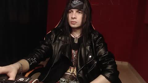 stivnhot online show from December 2025 10:59:02 PM