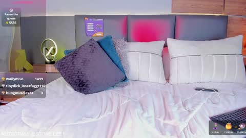 Stone Lee  online show from January 2025 04:08:01 PM