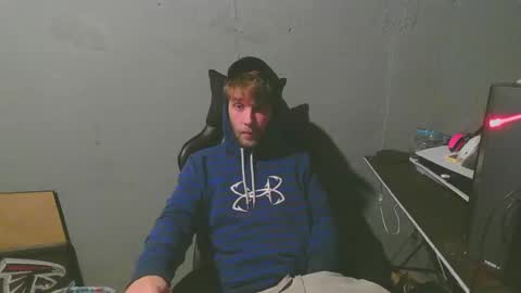 Snapshot of stonedpanda77 chatting on January 2025 05:33:01 AM stonedpanda77 online show from January 2025 05:33:01 AM