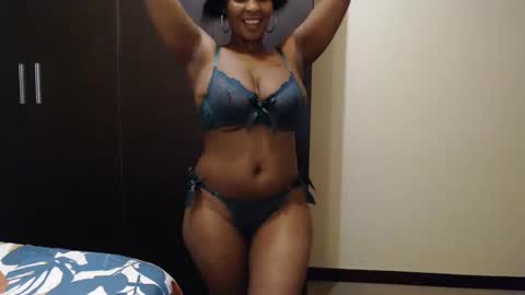 stonefruit76 online show from March 2025 02:18:01 PM