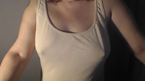 stonenipple online show from October 2025 12:44:01 AM