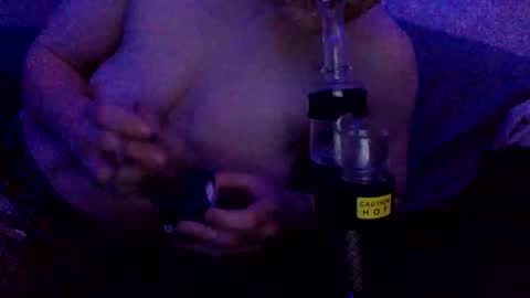 stoneyxx420 online show from April 2026 03:34:02 PM