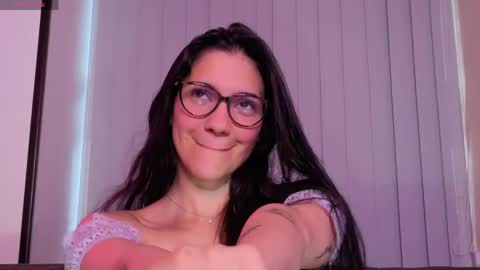 Snapshot of stonned_candy chatting on May 2026 09:53:01 PM Liz online show from May 2026 09:53:01 PM