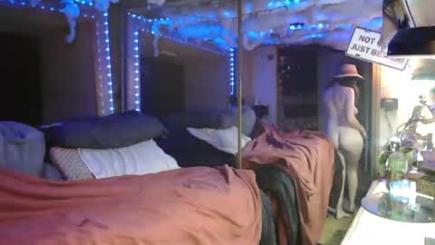 Stony Kat online show from April 2026 03:20:02 AM