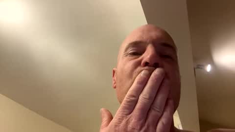 Stoodley22 online show from October 2025 03:49:01 PM