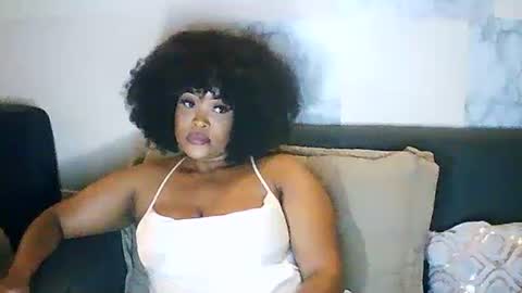 Snapshot of stormie955 chatting on February 2025 03:37:01 AM stormie955 online show from February 2025 03:37:01 AM