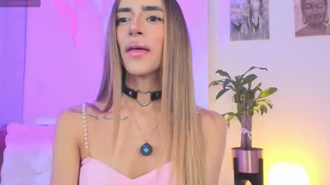 Snapshot of stormirusso chatting on October 2025 01:01:02 AM Mar online show from October 2025 01:01:02 AM