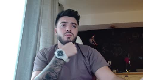 Snapshot of stoulmeu chatting on December 2024 12:27:01 PM Jack online show from December 2024 12:27:01 PM