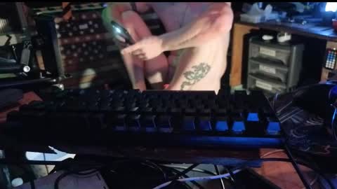 Str8 online show from November 2025 04:17:02 PM