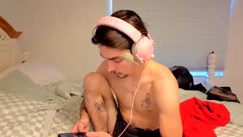 str8whiteboy21 online show from November 2025 08:25:02 PM