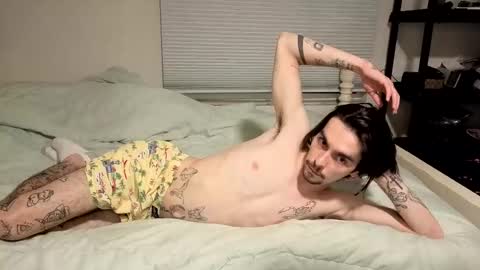 str8whiteboy21 online show from April 2026 04:24:02 AM