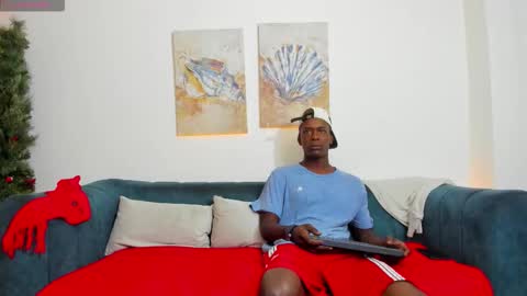 straight__friends online show from February 2026 02:24:02 PM