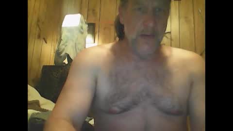 Snapshot of straightmaletouse chatting on April 2026 05:36:01 AM straightmaletouse online show from April 2026 05:36:01 AM