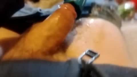 Snapshot of straighttoy chatting on March 2025 11:21:01 AM straighttoy online show from March 2025 11:21:01 AM