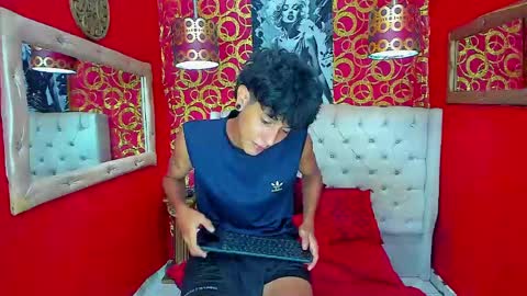 straightyounpein online show from April 2026 04:23:02 AM