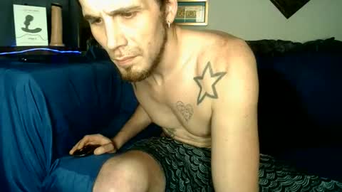 straitpipermann22 online show from November 2025 09:11:01 AM