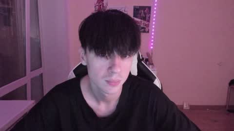 Ray online show from December 2024 04:34:02 AM