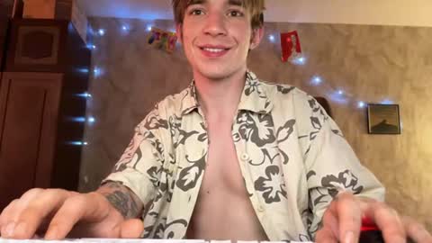 Ray online show from July 2026 10:21:02 AM