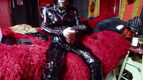 Mistress kinki online show from February 2026 10:02:01 AM