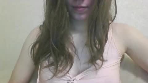 Snapshot of strawberry_soul chatting on October 2025 09:21:02 AM Harriet online show from October 2025 09:21:02 AM